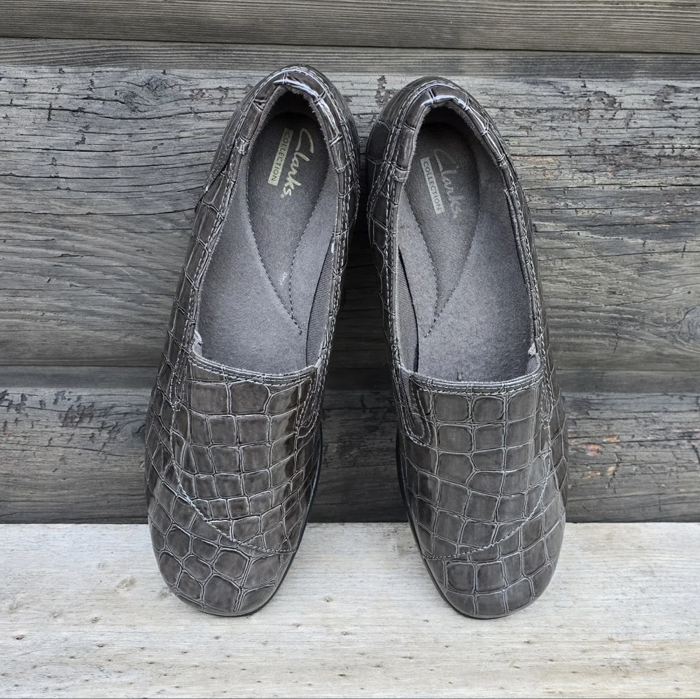 Clarks Gael Feline Classic Minimalist Crocodile Comfort Loafer Flat 7M